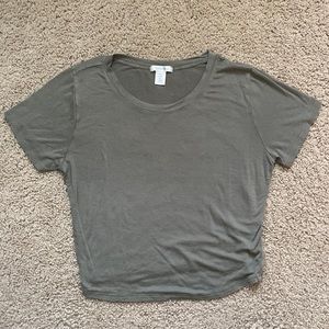 Short sleeve cropped shirt